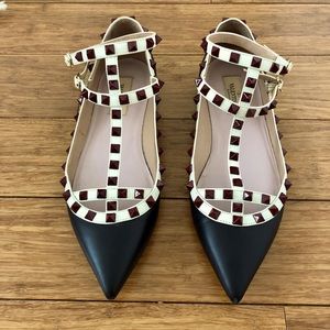 Valentino Garavani Flats